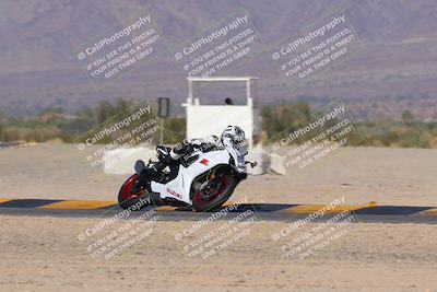 media/Dec-09-2023-SoCal Trackdays (Sat) [[76a8ac2686]]/Turn 4 Set 2 (1130am)/